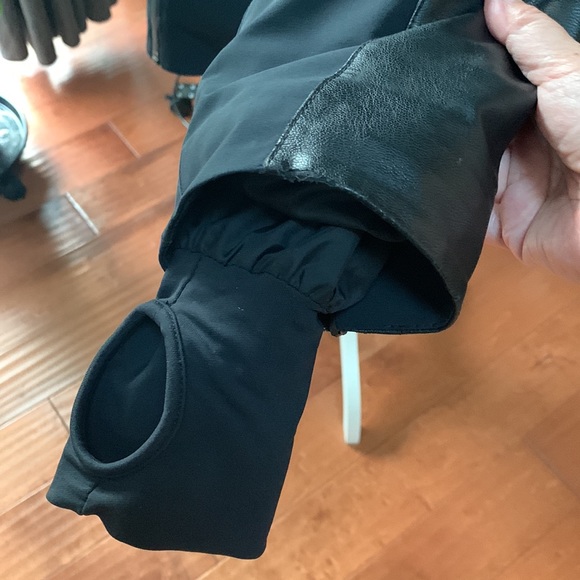 Spyder men’s Pinnacle ski/snowboard jacket - Picture 6 of 12